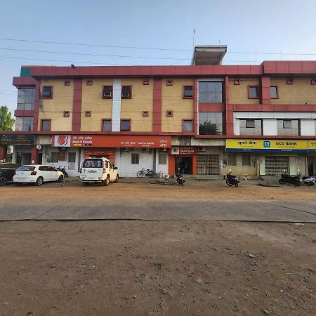 Shivani Inn Hotel & Banquet Seoni  Bagian luar foto