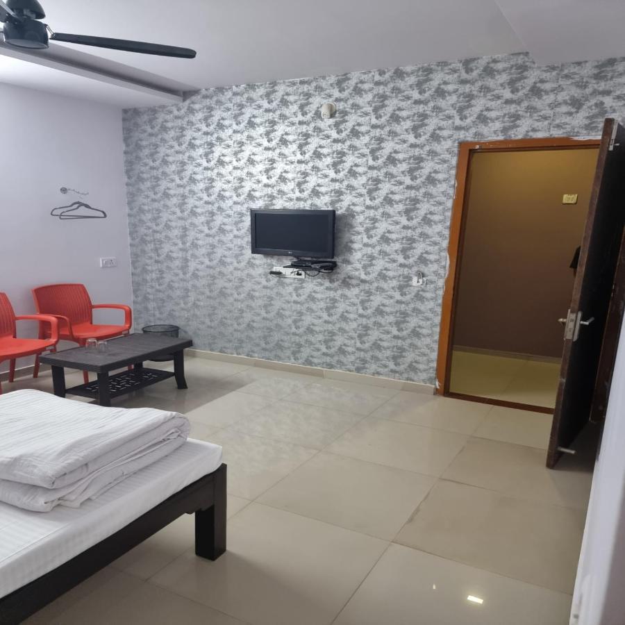Shivani Inn Hotel & Banquet Seoni  Bagian luar foto