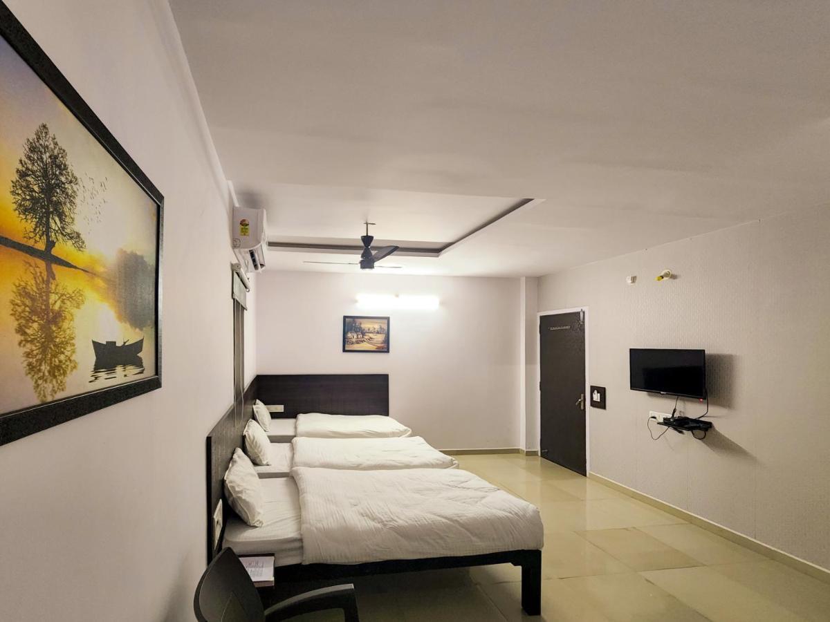 Shivani Inn Hotel & Banquet Seoni  Bagian luar foto