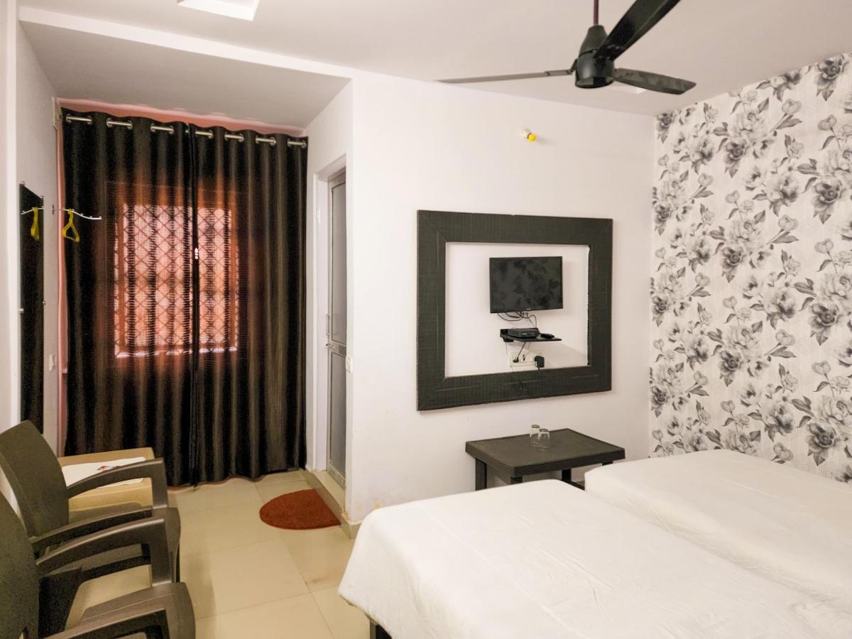 Shivani Inn Hotel & Banquet Seoni  Bagian luar foto